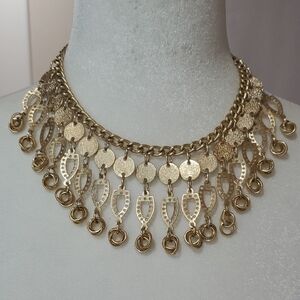 Chic Gold Drop Necklace
